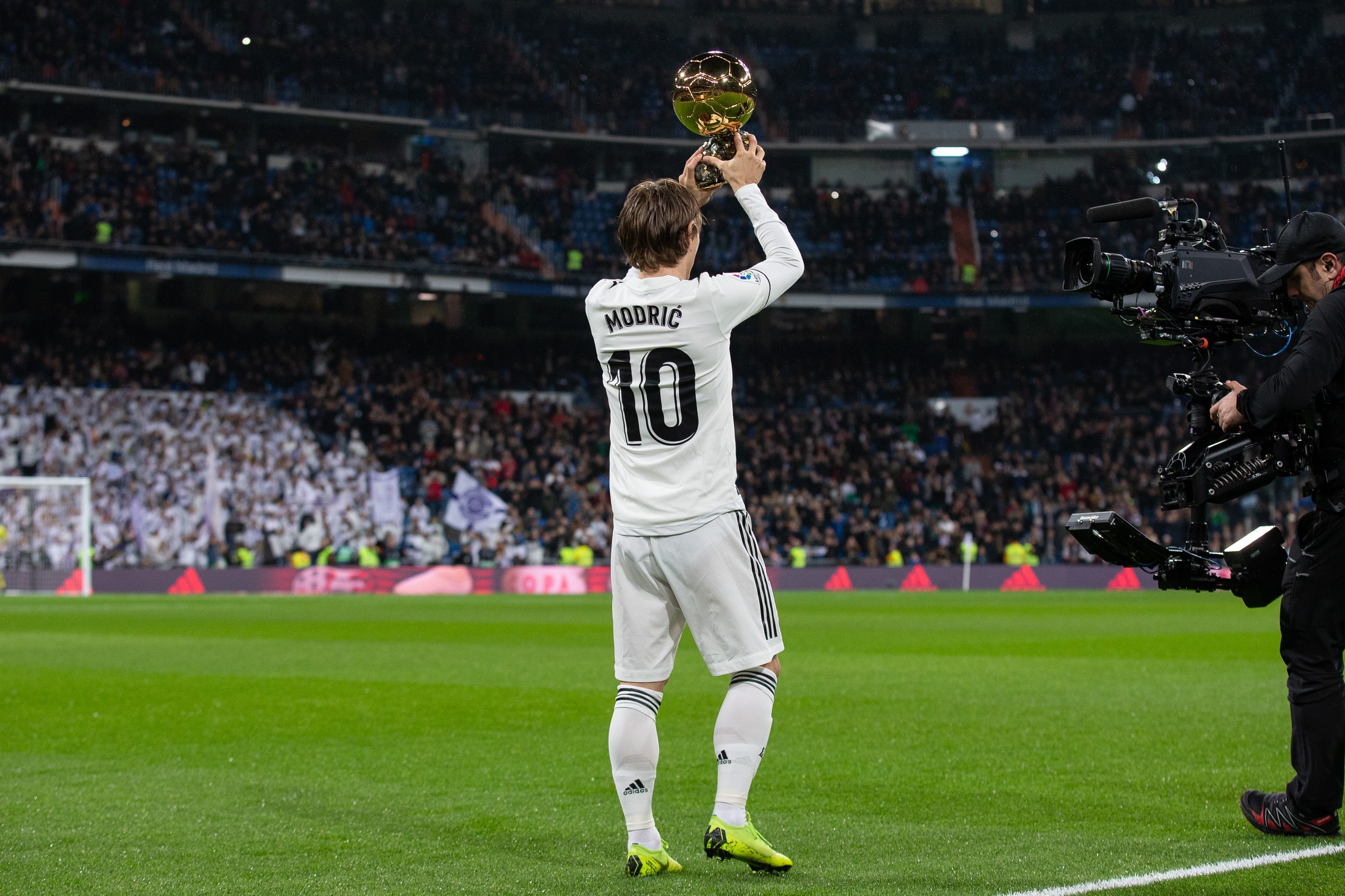 亚洲杯抽签出炉，国足遭遇日韩